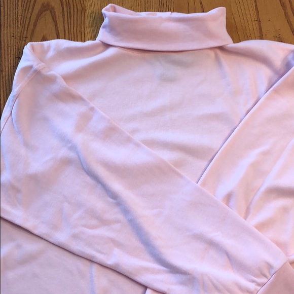 2 turtlenecks - Picture 6 of 10